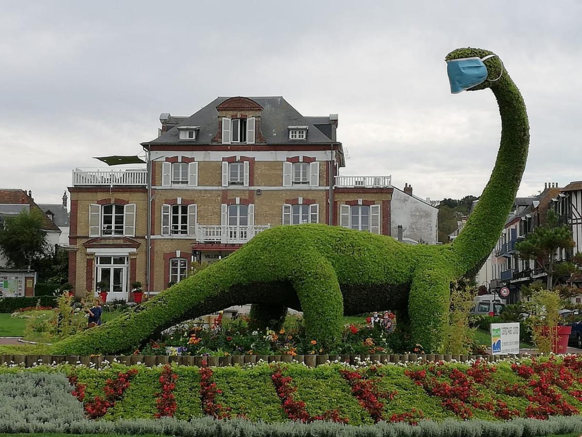 A La "Georgette" Et Son Jardin Avec Parking Apartment Villers-sur-Mer Exterior photo
